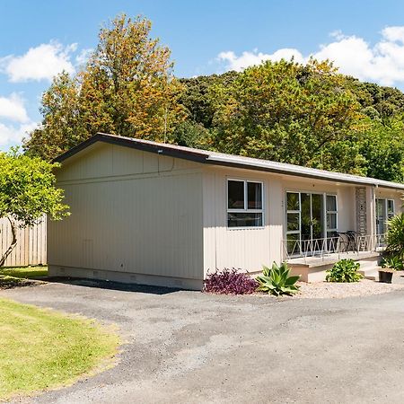 Waitangi Beach Units エクステリア 写真