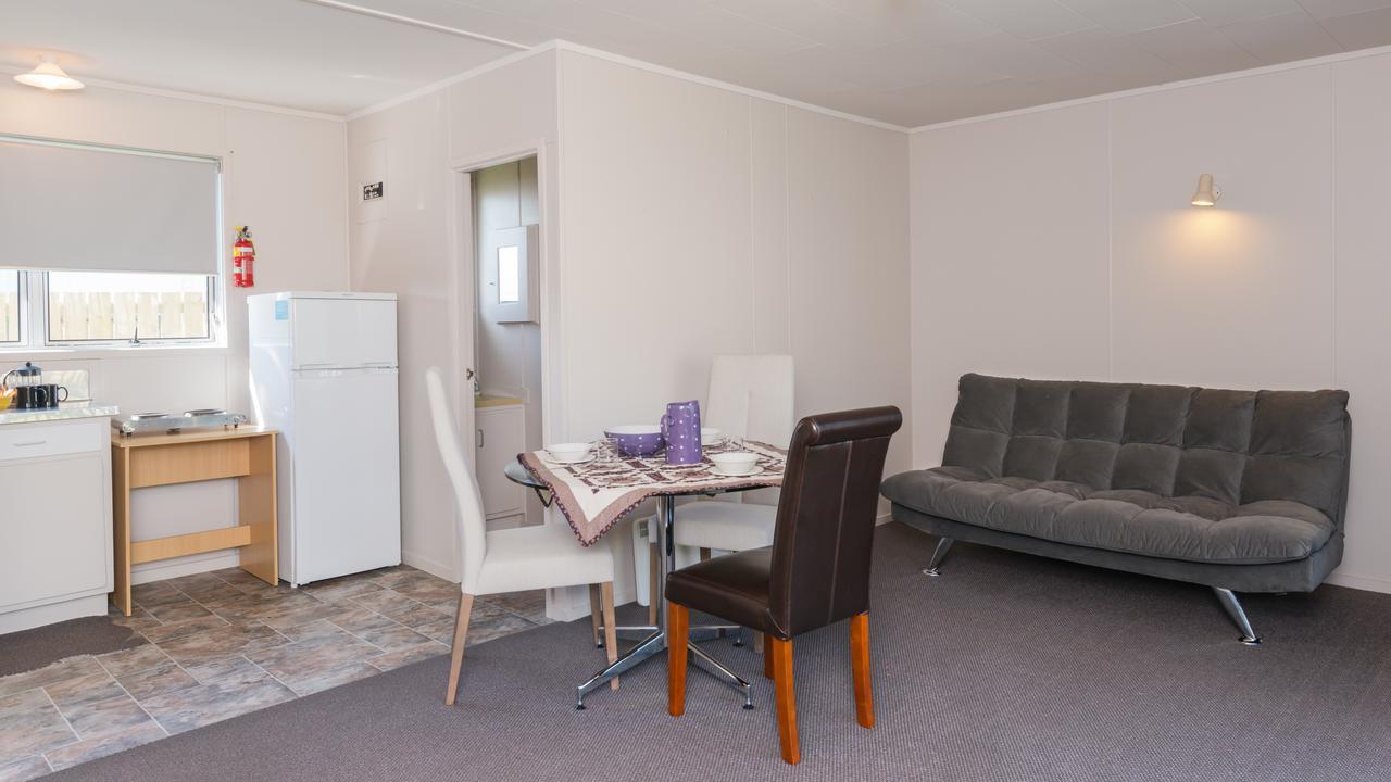 Waitangi Beach Units エクステリア 写真