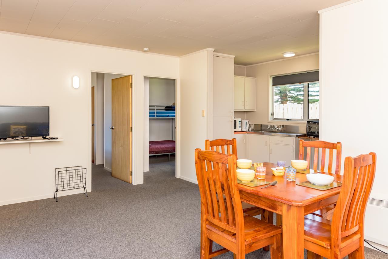 Waitangi Beach Units エクステリア 写真